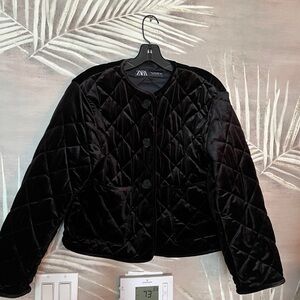 Zara Women's Black Velvet Quilted Puffer Jacket